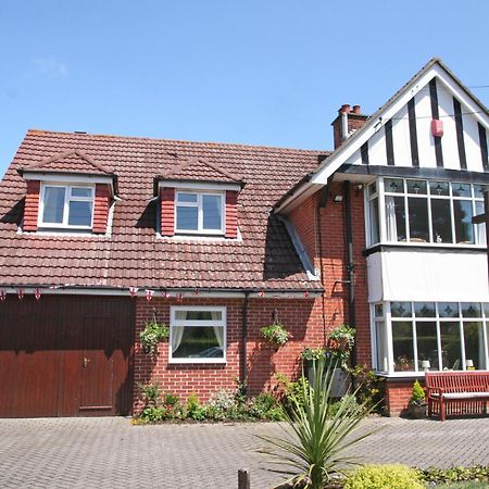 Beech Lodge Guest House New Milton Esterno foto