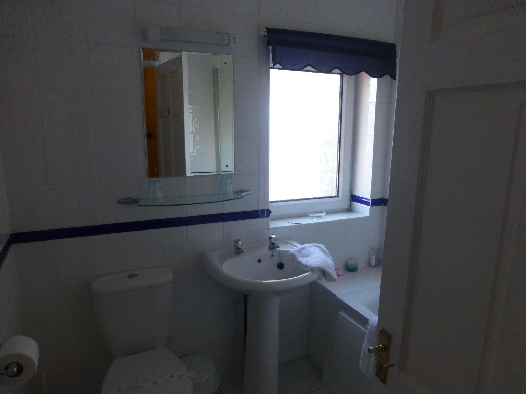 Beech Lodge Guest House New Milton Esterno foto