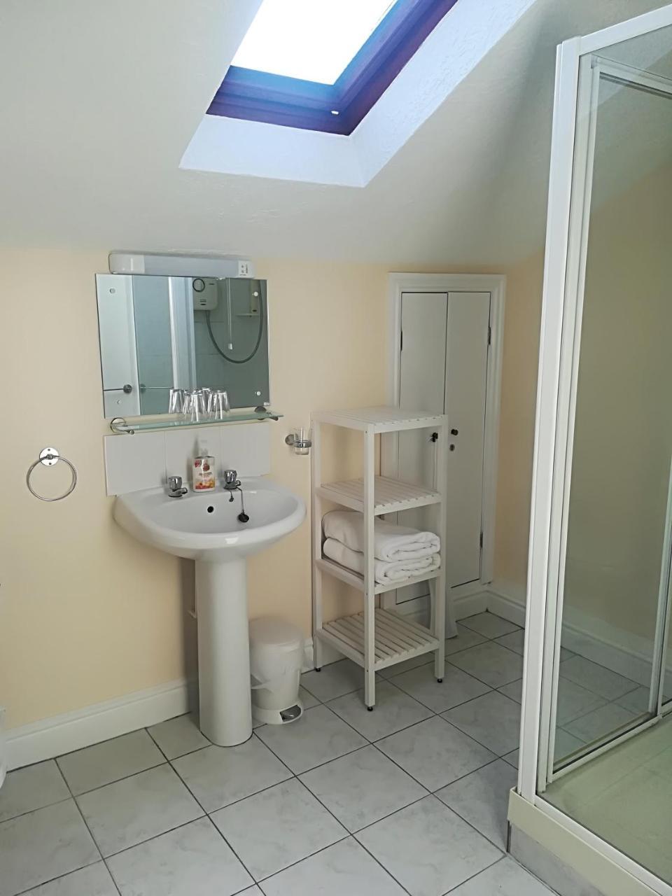 Beech Lodge Guest House New Milton Esterno foto